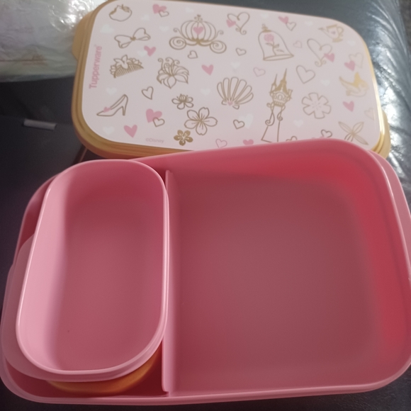 New Tupperware - Picture 5 of 6